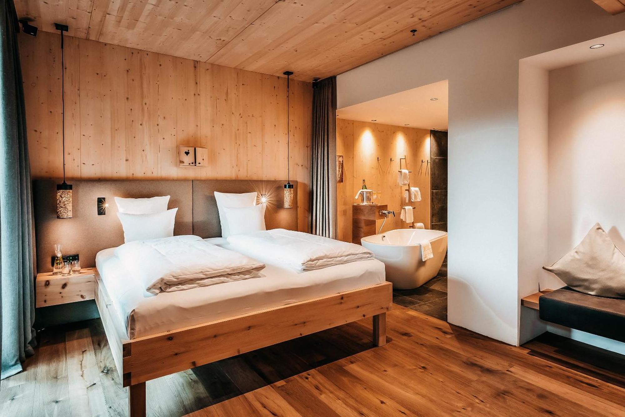 Werdenfelserei Garmisch-Partenkirchen Bagian luar foto
